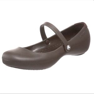 CROCS NWOT Alice Work Maryjane Shoe in Espresso